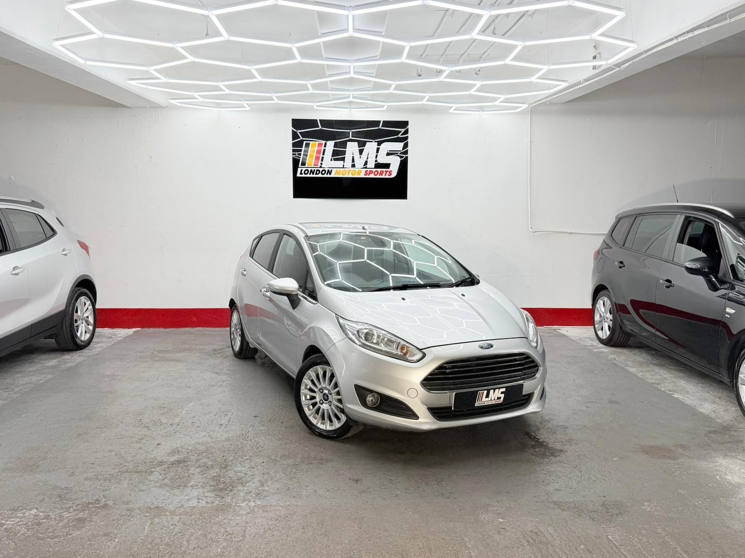 Used Ford Fiesta 2014 for sale - 76518554: Photo 15