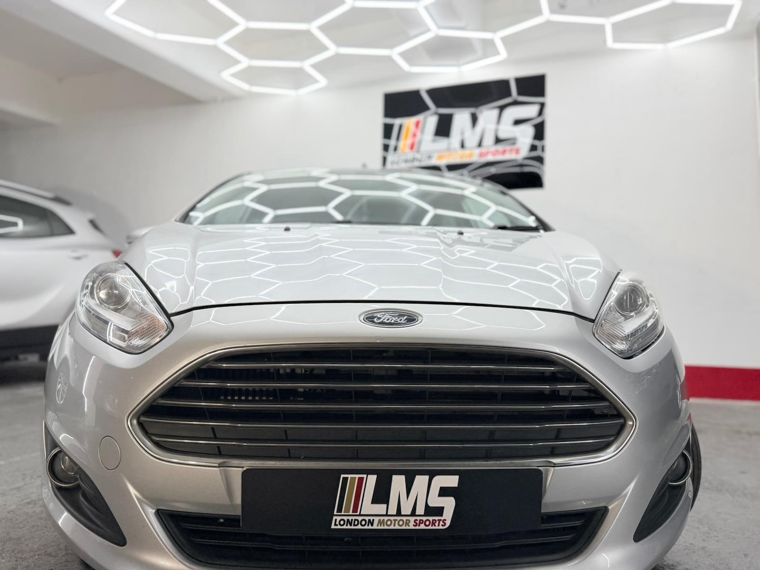 Used Ford Fiesta 2014 for sale - 76518554: Photo 26