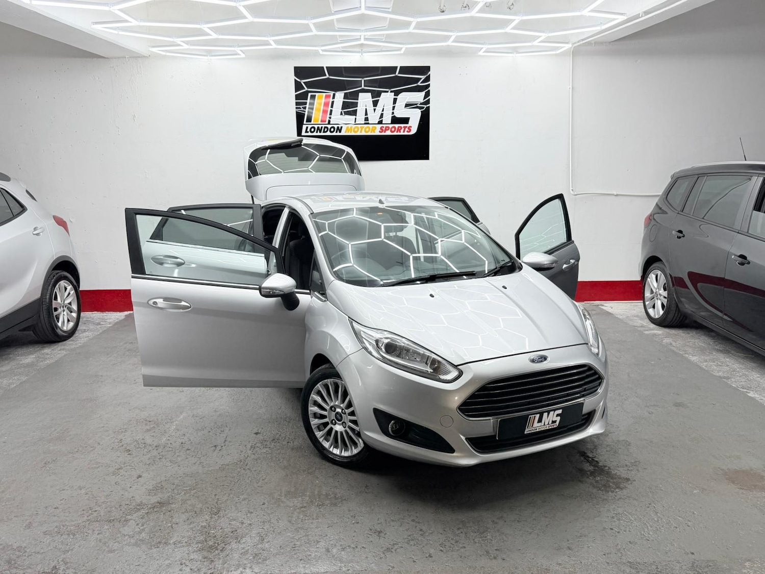 Used Ford Fiesta 2014 for sale - 76518554: Photo 27
