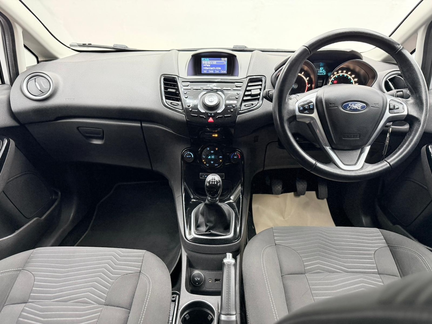 Used Ford Fiesta 2014 for sale - 76518554: Photo 31