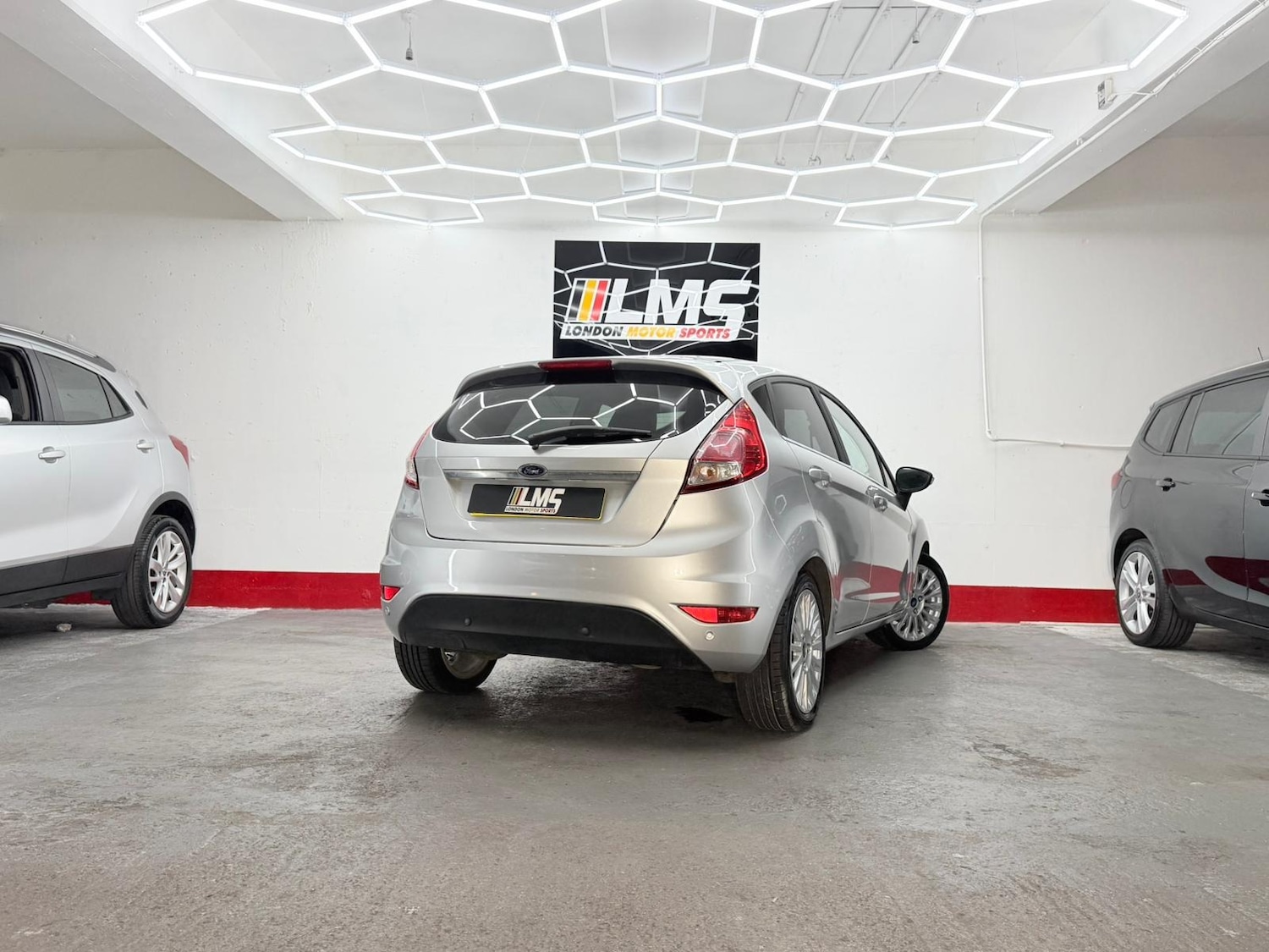 Used Ford Fiesta 2014 for sale - 76518554: Photo 65