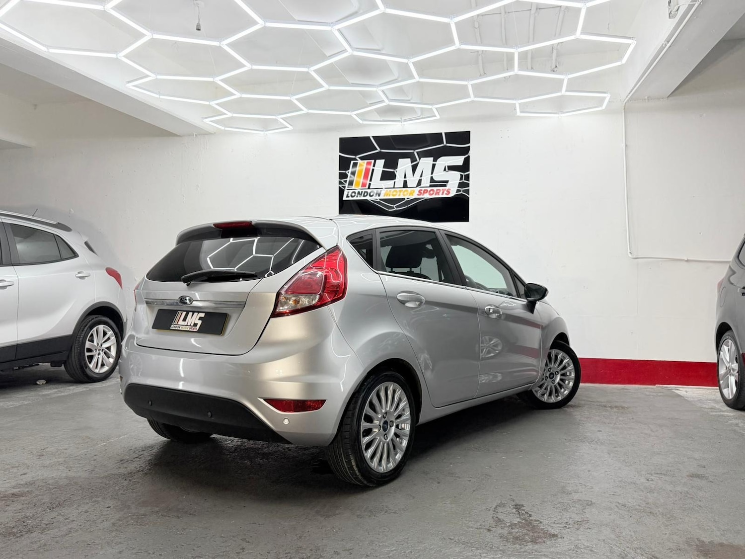 Used Ford Fiesta 2014 for sale - 76518554: Photo 67