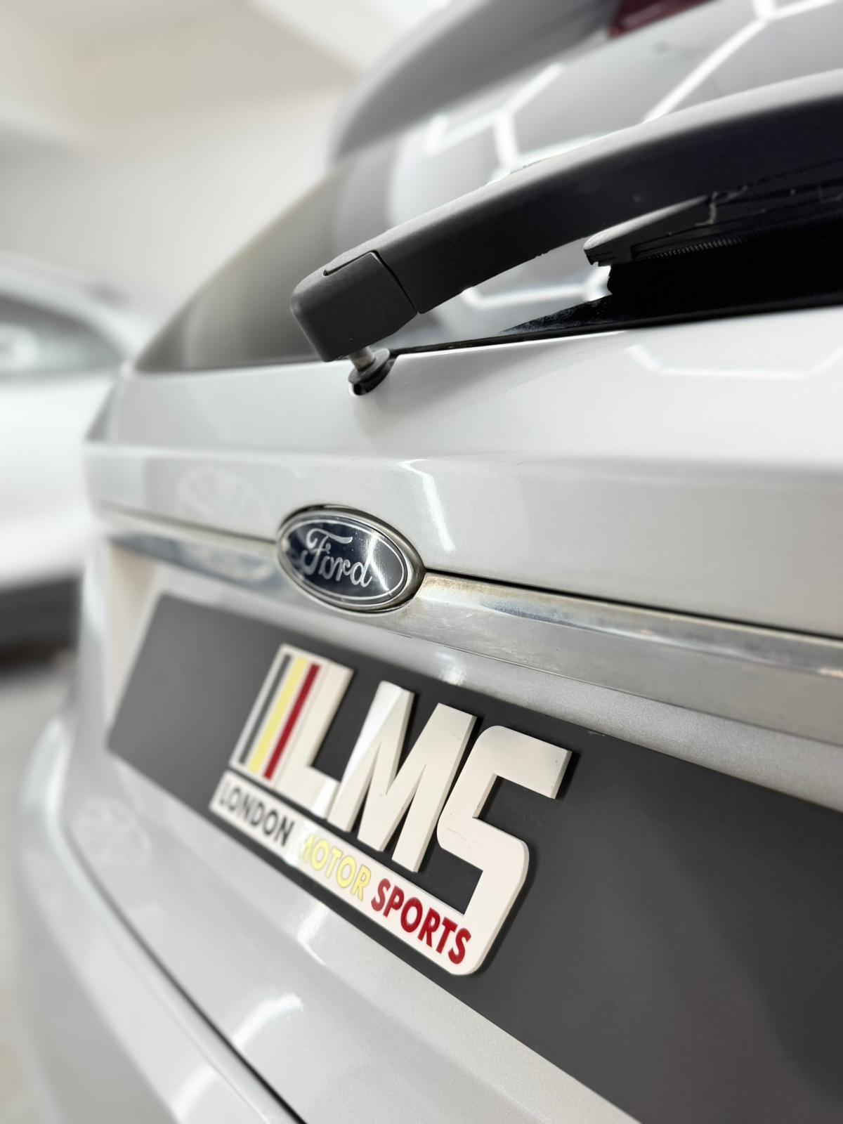 Used Ford Fiesta 2014 for sale - 76518554: Photo 75