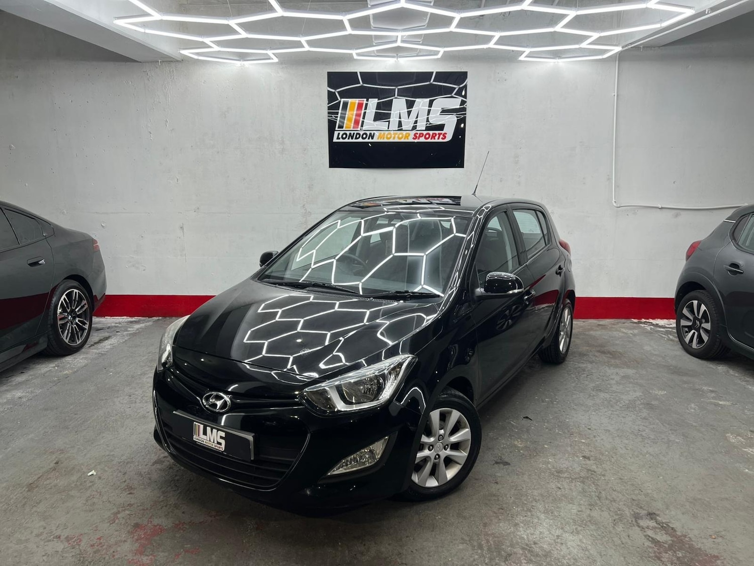 Used Hyundai i20 2012 for sale - 77988961: Photo 11