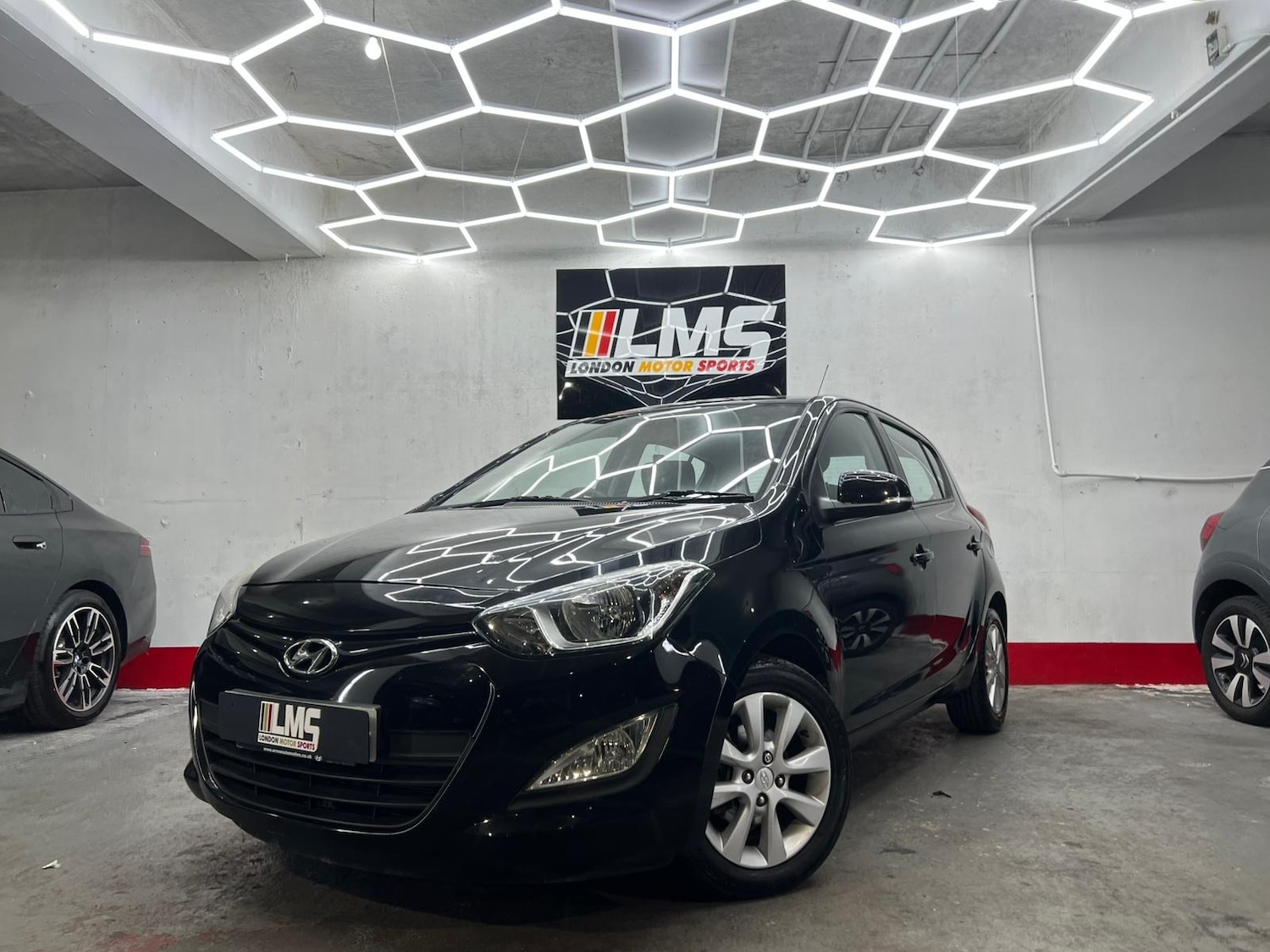 Used Hyundai i20 2012 for sale - 77988961: Photo 13