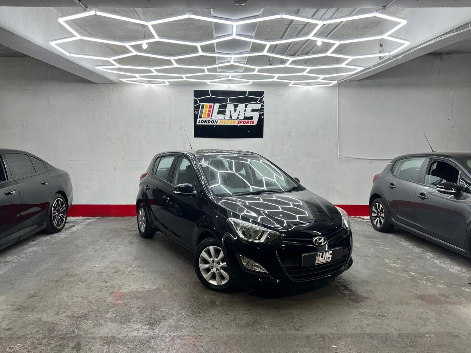 Used Hyundai i20 2012 for sale - 77988961: Photo 37