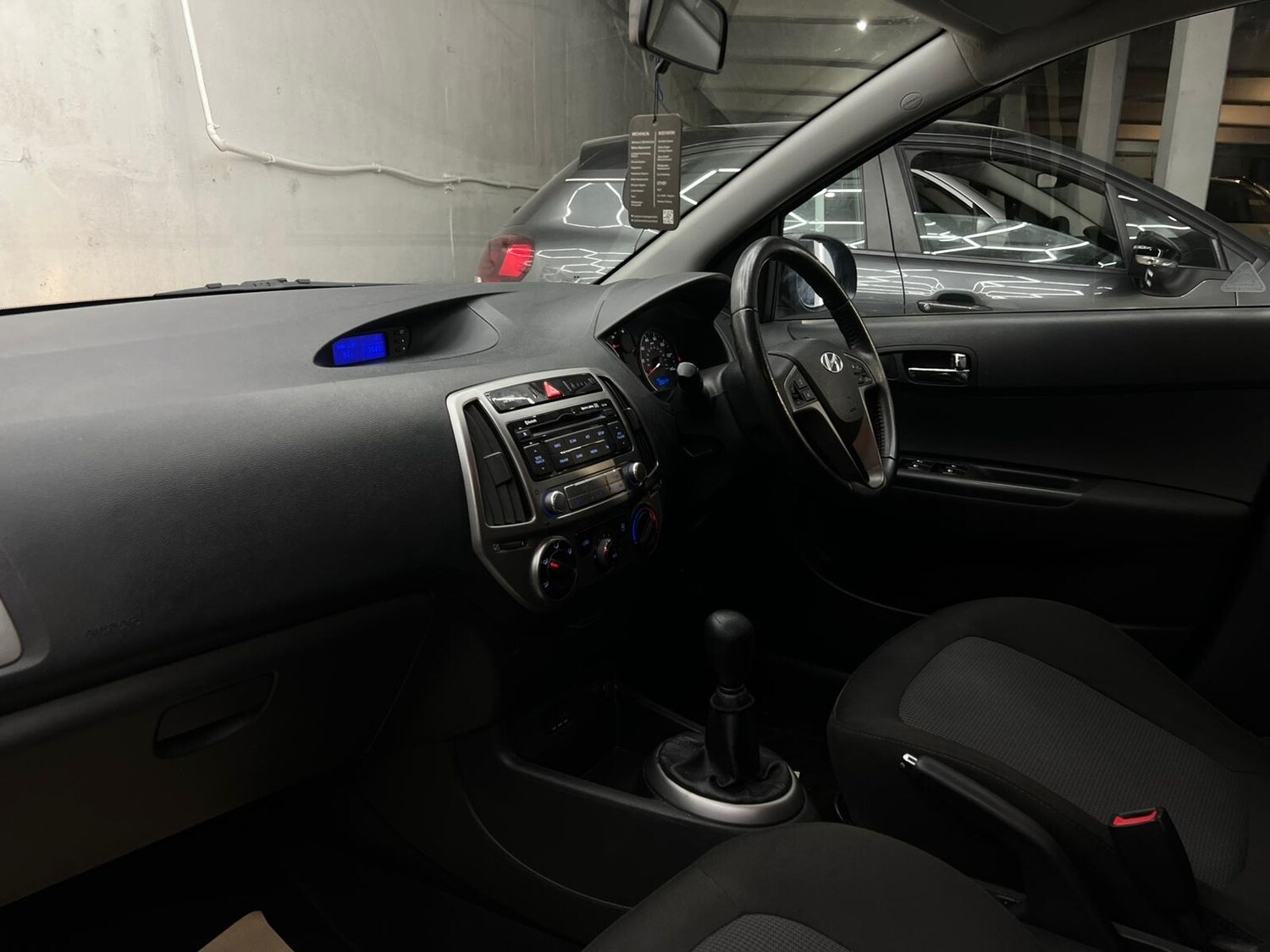 Used Hyundai i20 2012 for sale - 77988961: Photo 81