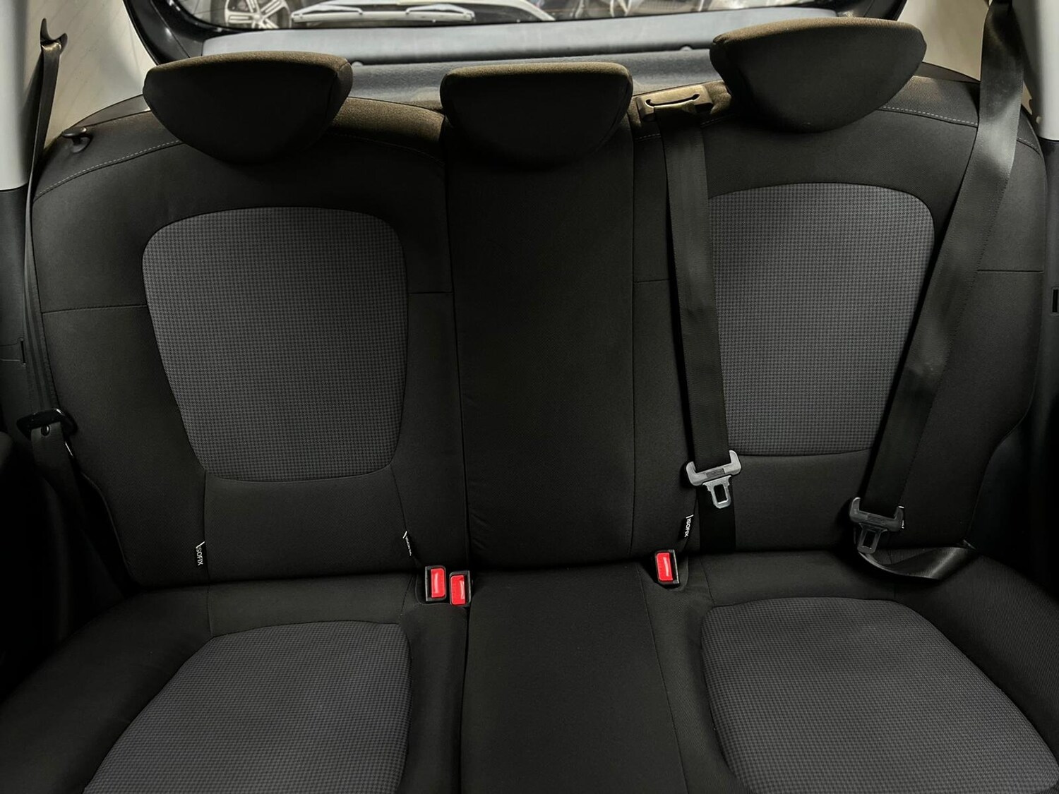 Used Hyundai i20 2012 for sale - 77988961: Photo 97