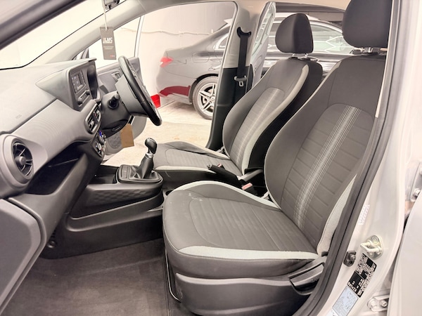 Used Hyundai i10 2022 for sale - 75512825: Photo 18
