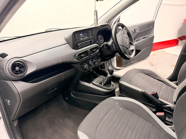 Used Hyundai i10 2022 for sale - 75512825: Photo 19