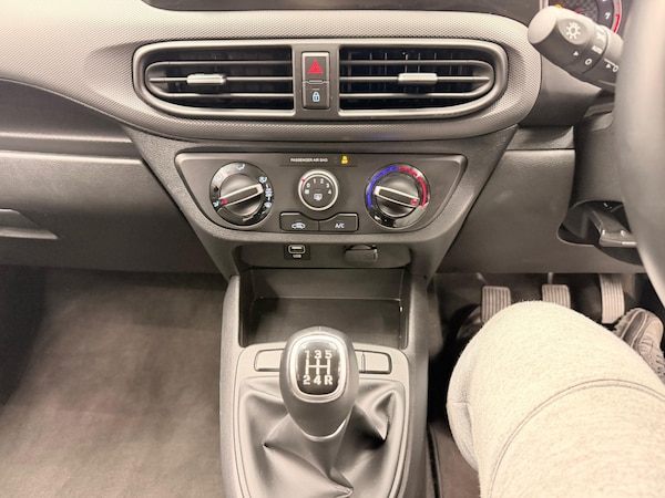 Used Hyundai i10 2022 for sale - 75512825: Photo 33