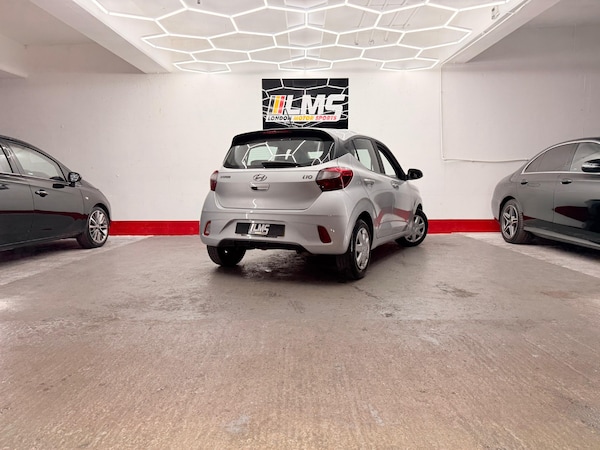 Used Hyundai i10 2022 for sale - 75512825: Photo 43