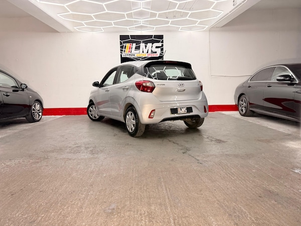 Used Hyundai i10 2022 for sale - 75512825: Photo 51