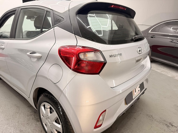 Used Hyundai i10 2022 for sale - 75512825: Photo 54
