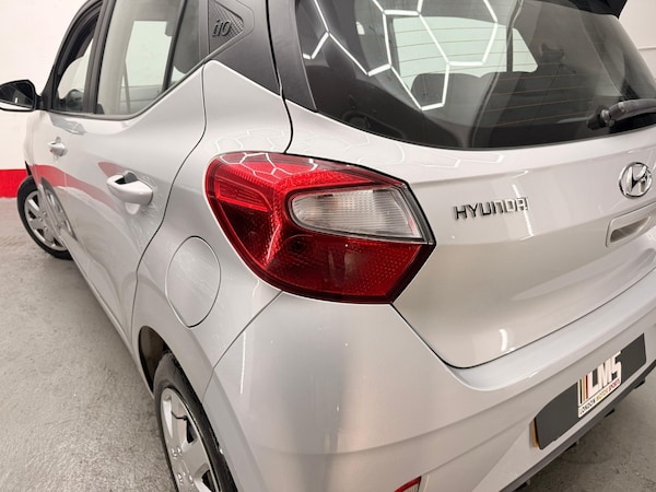 Used Hyundai i10 2022 for sale - 75512825: Photo 55