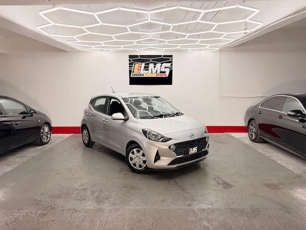 Used Hyundai i10 2022 for sale - 75512825: Photo 9