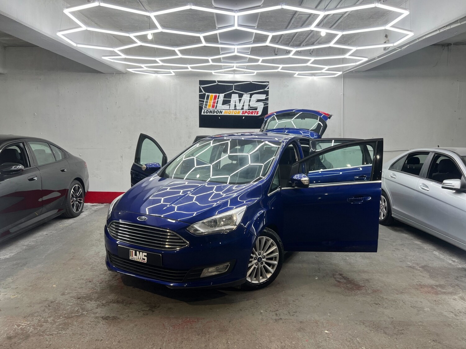 Used Ford C-Max 2017 for sale - 78162043: Photo 11
