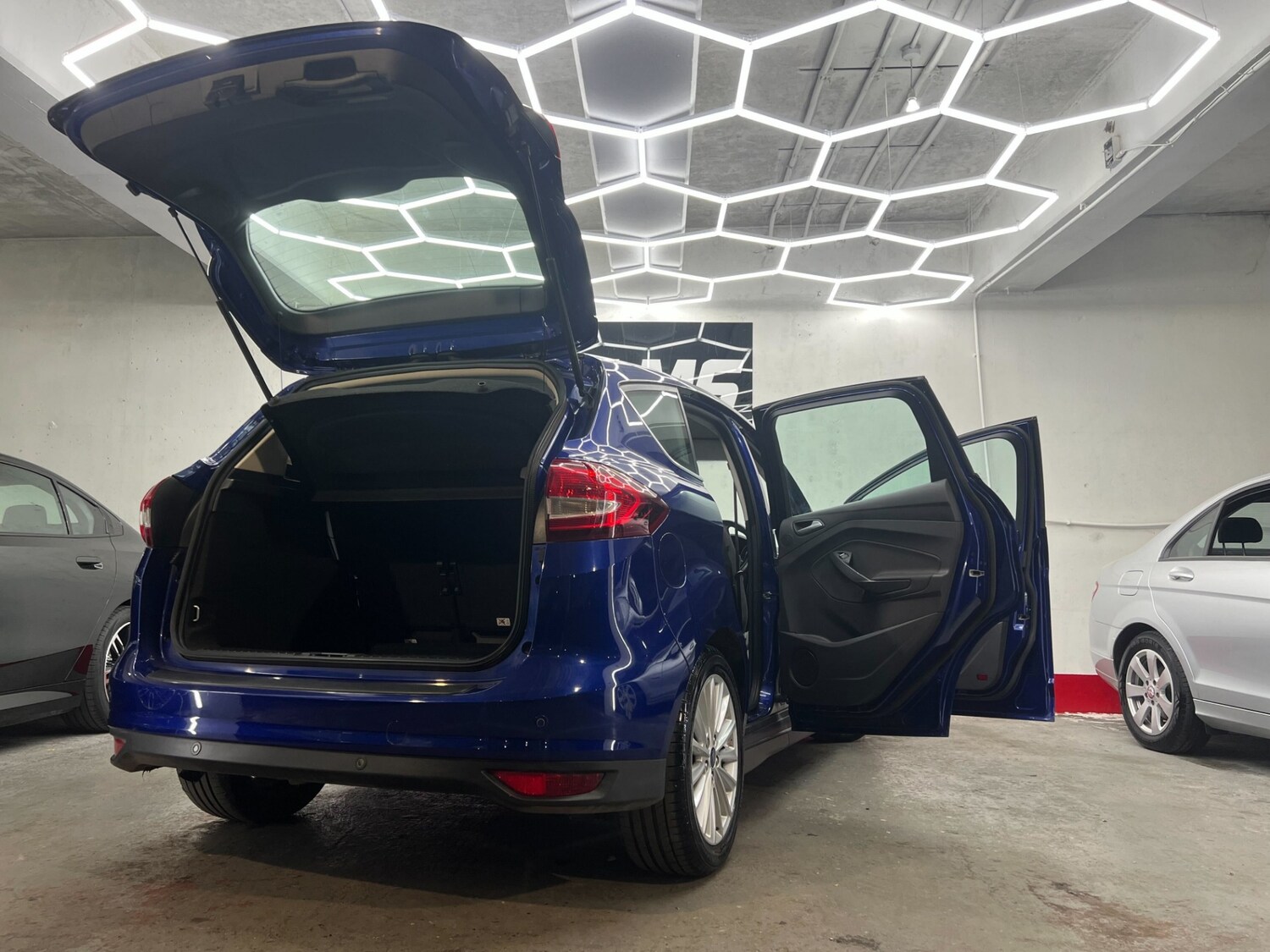 Used Ford C-Max 2017 for sale - 78162043: Photo 92