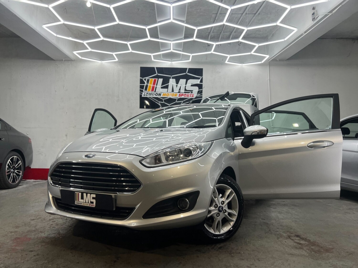 Used Ford Fiesta 2014 for sale - 78152773: Photo 29