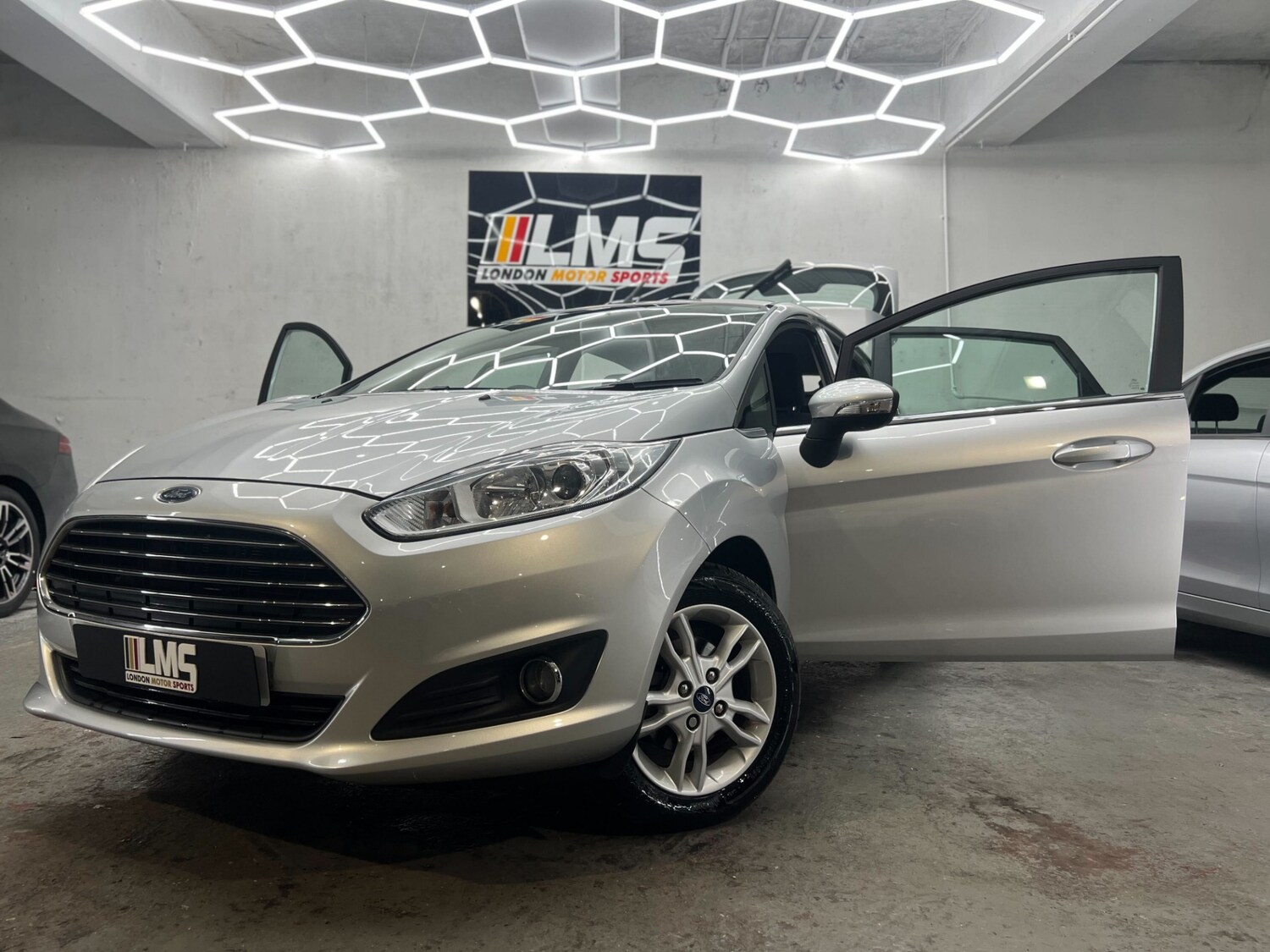 Used Ford Fiesta 2014 for sale - 78152773: Photo 30