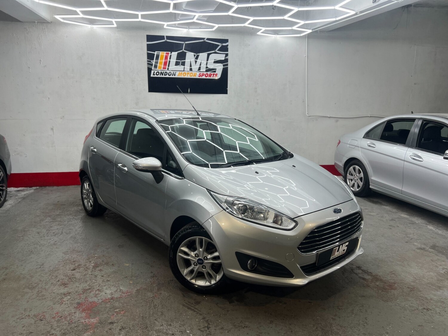 Used Ford Fiesta 2014 for sale - 78152773: Photo 34