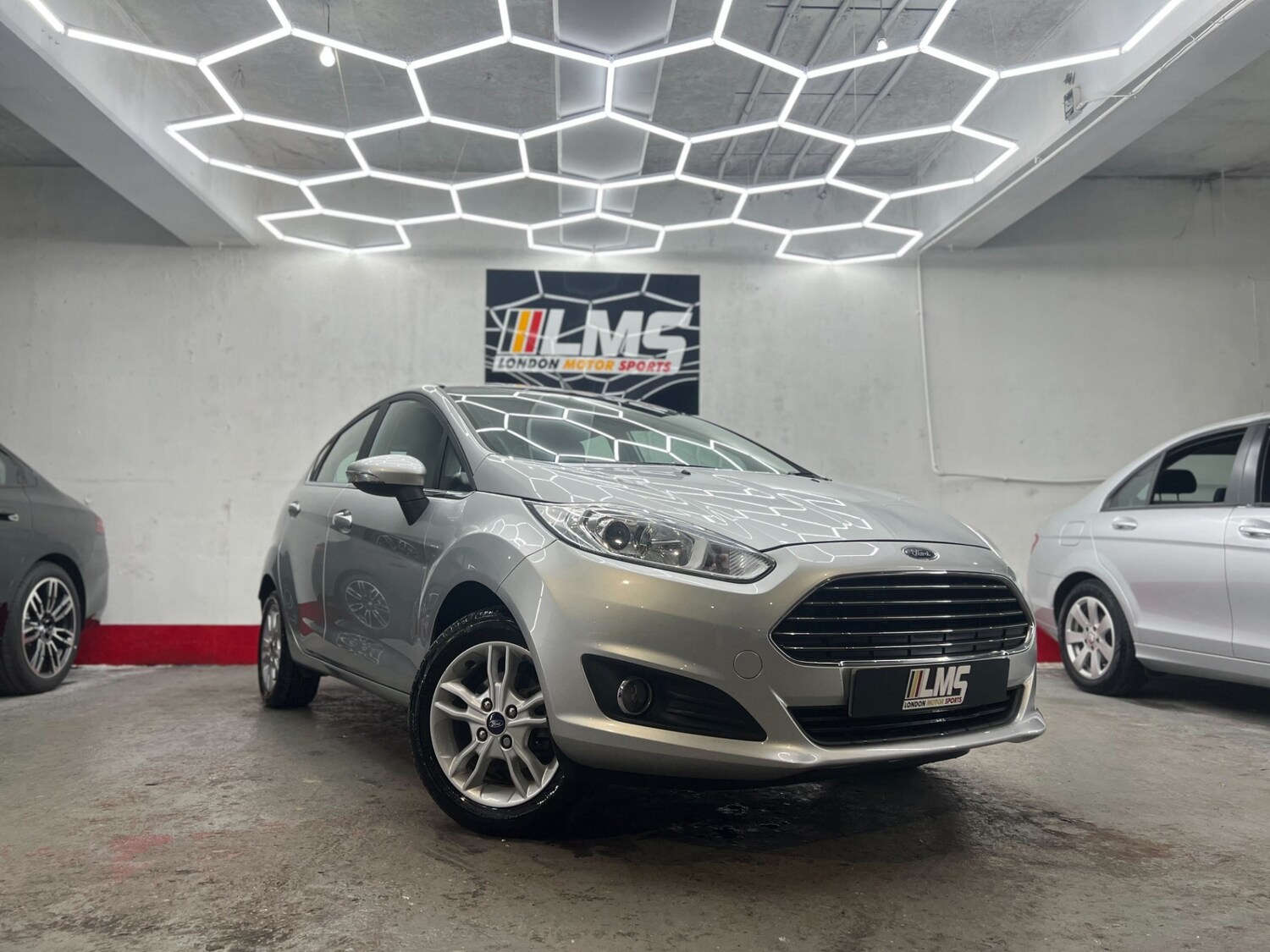 Used Ford Fiesta 2014 for sale - 78152773: Photo 41