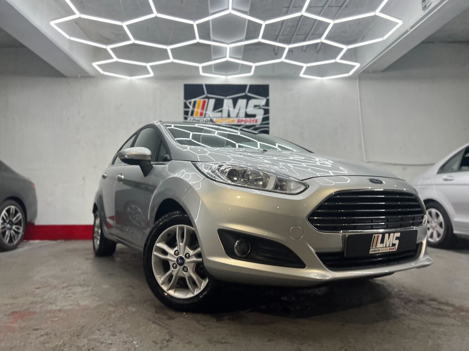 Used Ford Fiesta 2014 for sale - 78152773: Photo 42