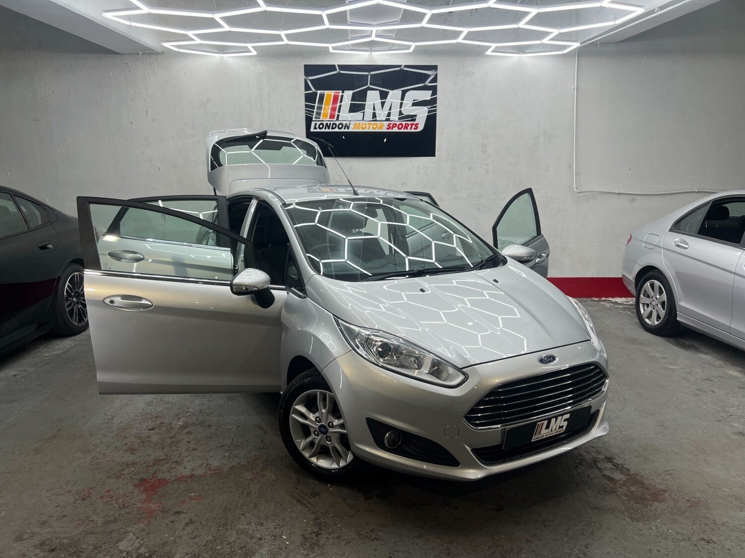 Used Ford Fiesta 2014 for sale - 78152773: Photo 53