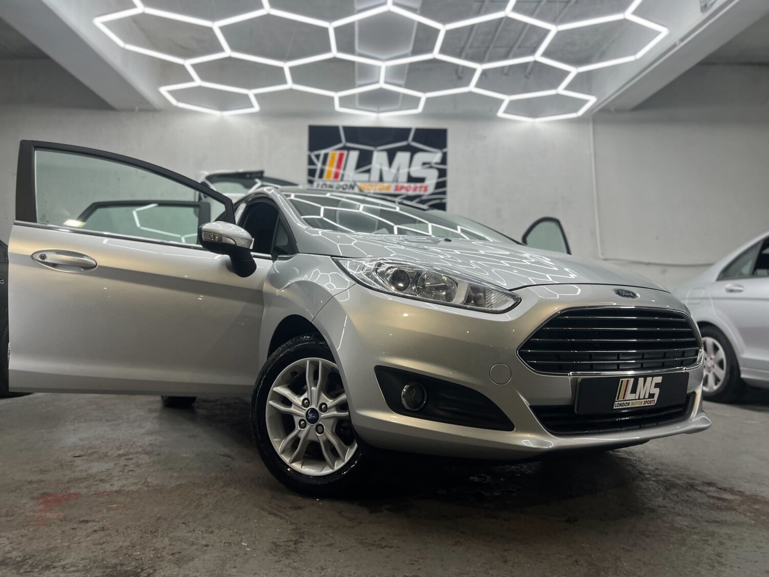 Used Ford Fiesta 2014 for sale - 78152773: Photo 58