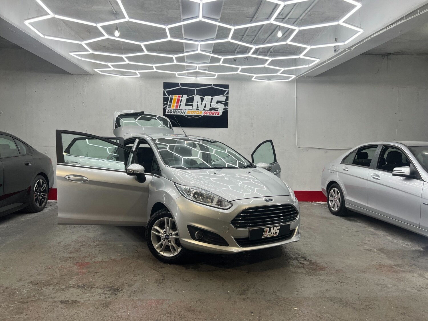 Used Ford Fiesta 2014 for sale - 78152773: Photo 59