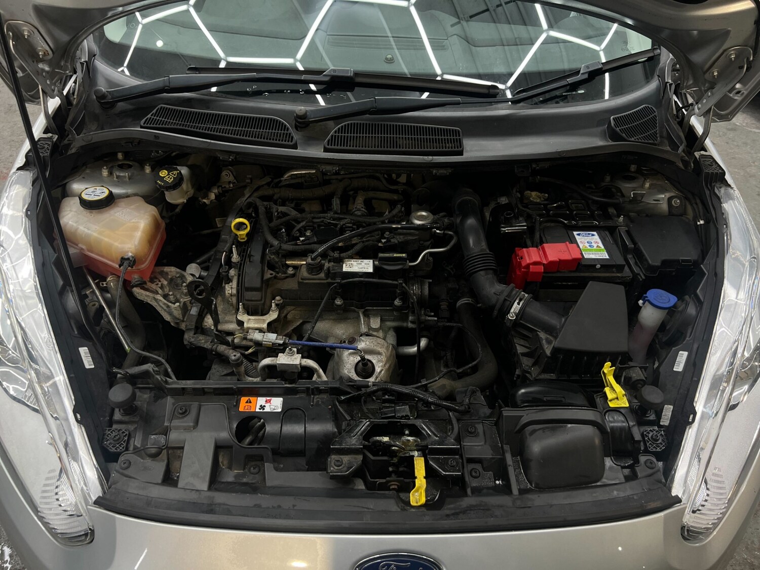 Used Ford Fiesta 2014 for sale - 78152773: Photo 64