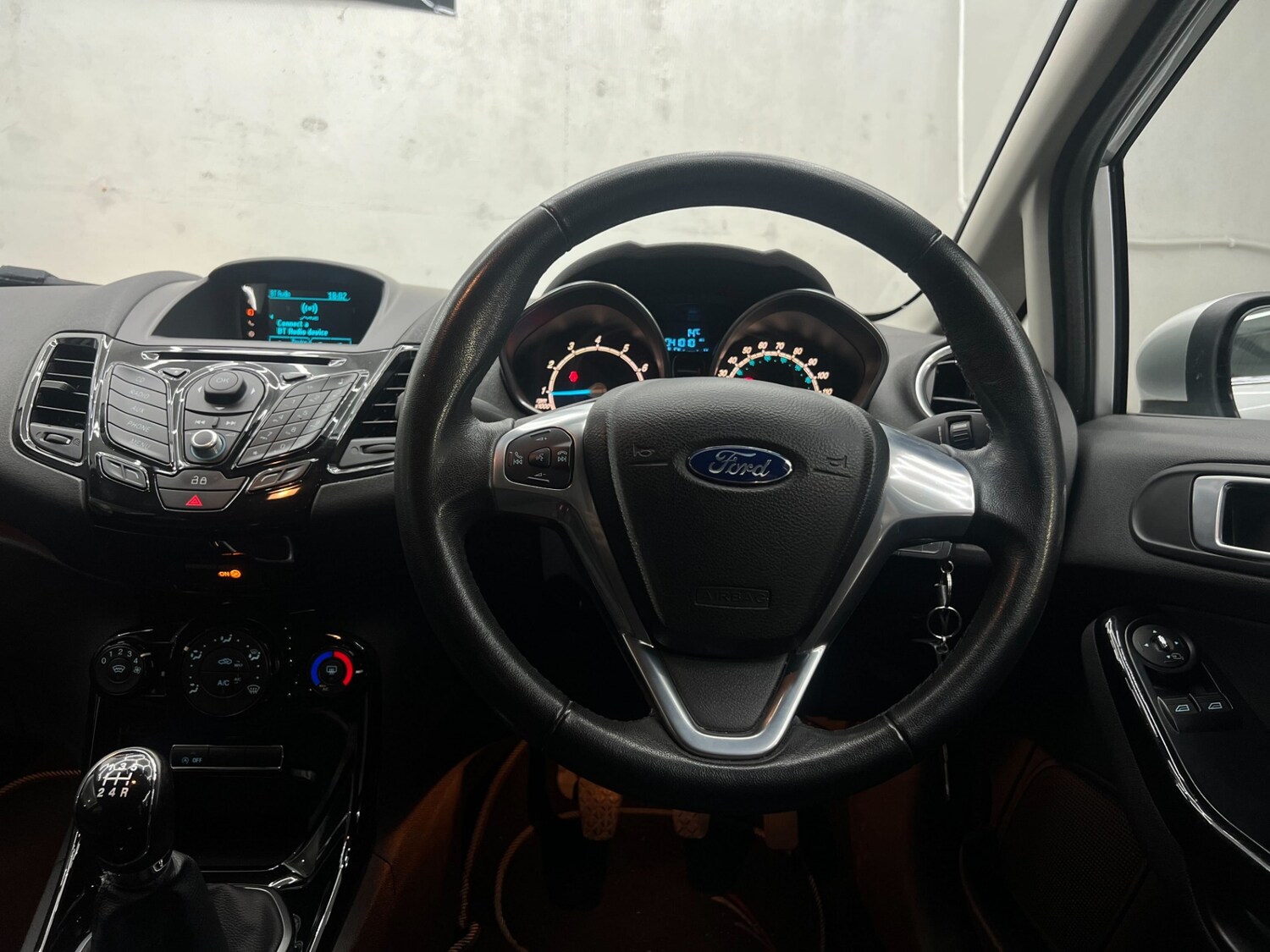 Used Ford Fiesta 2014 for sale - 78152773: Photo 72