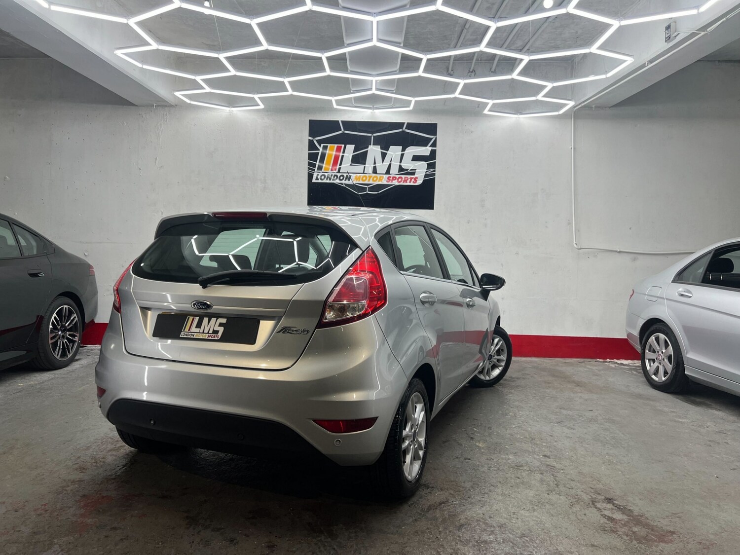 Used Ford Fiesta 2014 for sale - 78152773: Photo 93