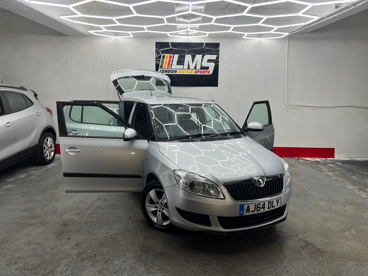 Used Skoda Fabia 2015 for sale - 77233582: Photo 29