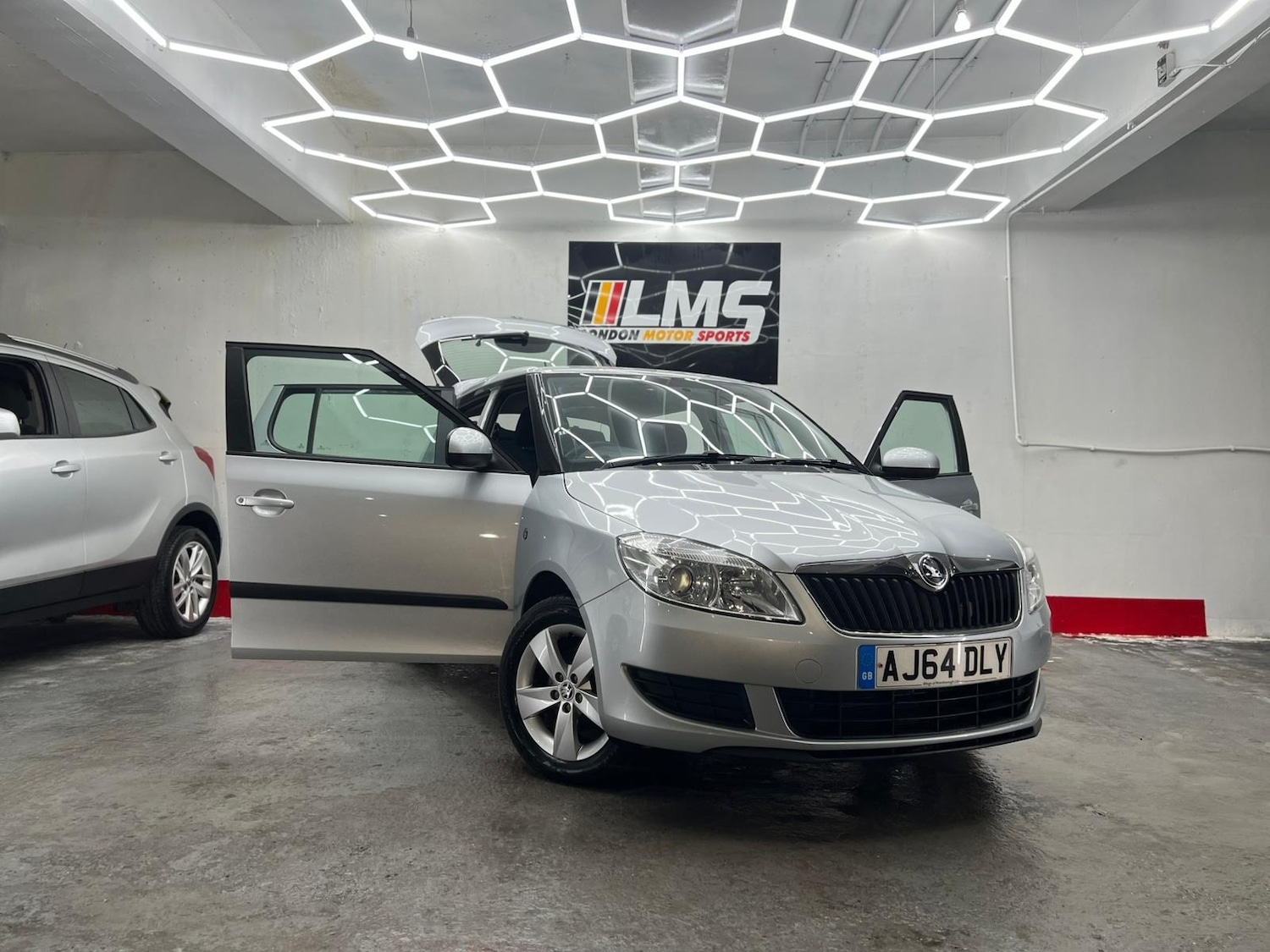 Used Skoda Fabia 2015 for sale - 77233582: Photo 31