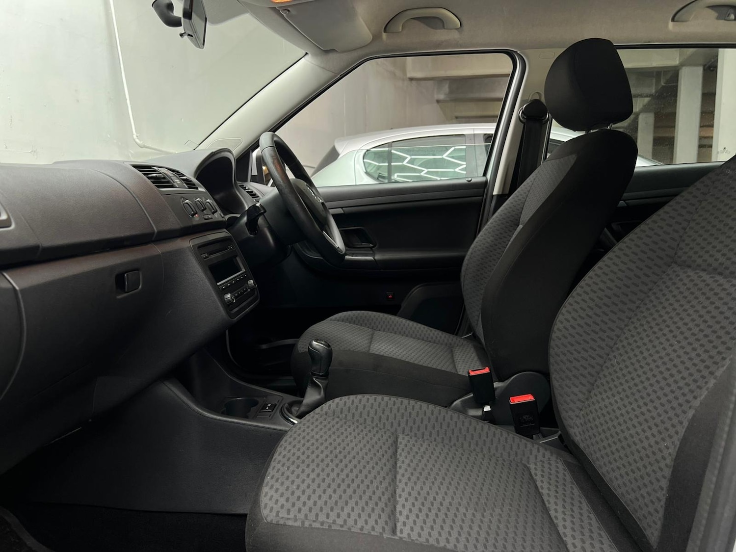 Used Skoda Fabia 2015 for sale - 77233582: Photo 37