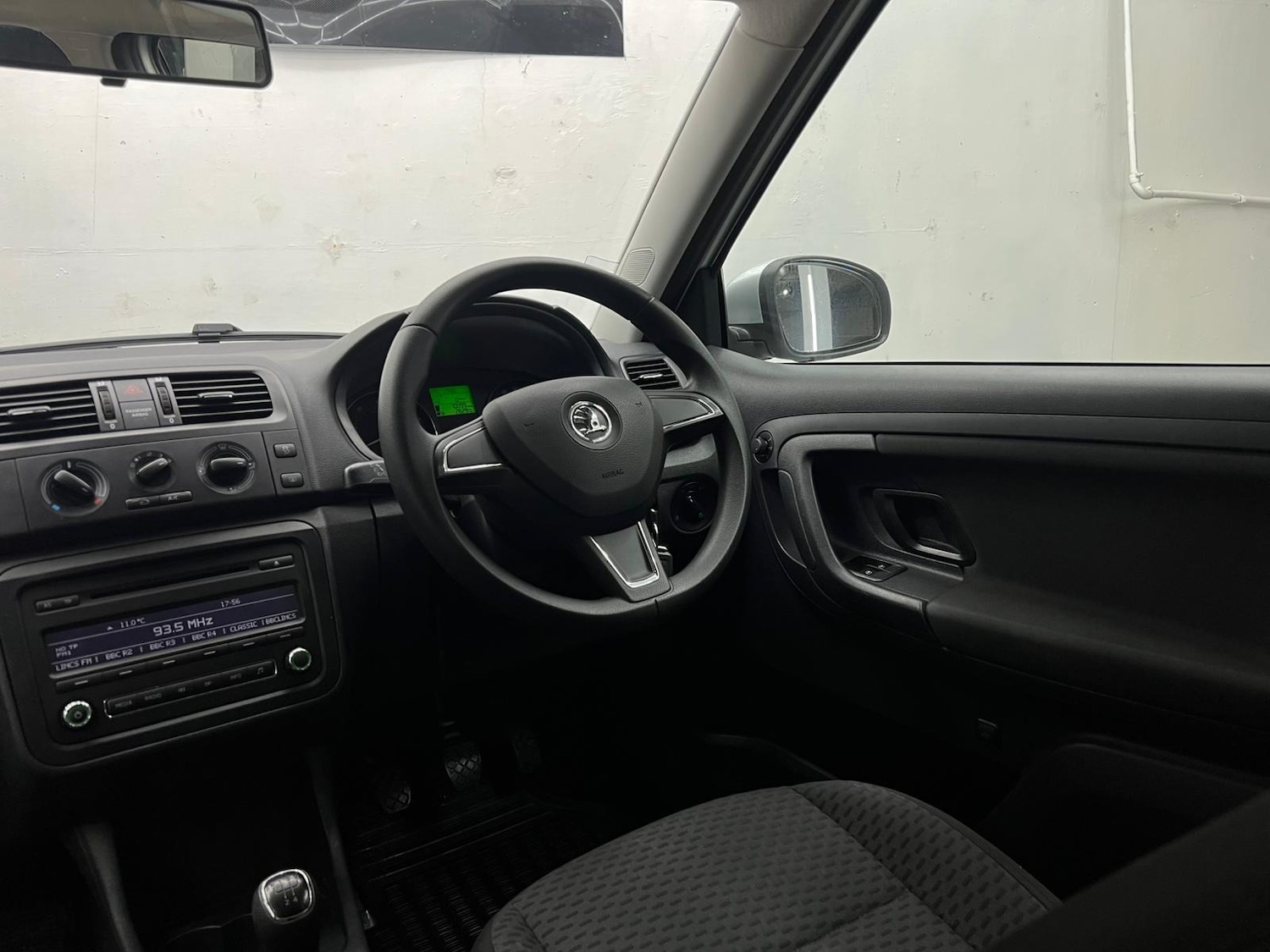 Used Skoda Fabia 2015 for sale - 77233582: Photo 38