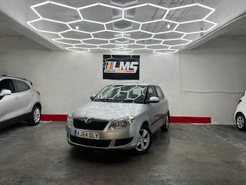 Used Skoda Fabia 2015 for sale - 77233582: Photo