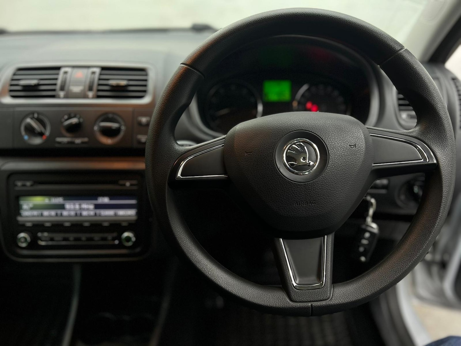 Used Skoda Fabia 2015 for sale - 77233582: Photo 41