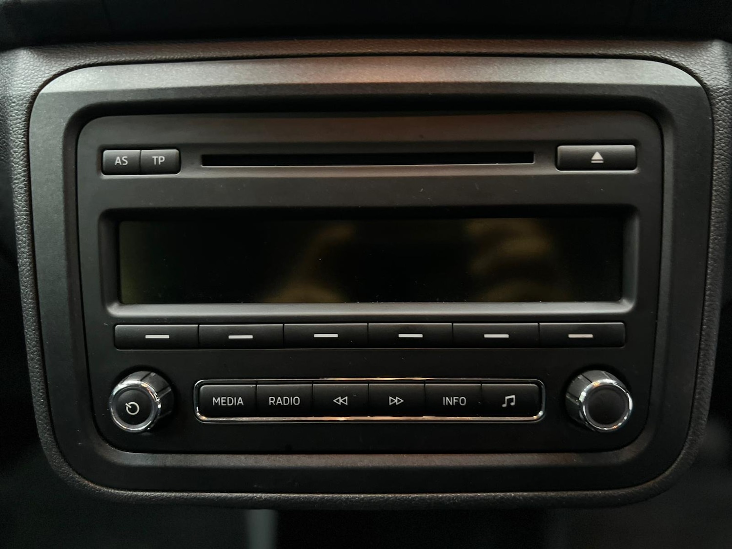 Used Skoda Fabia 2015 for sale - 77233582: Photo 45