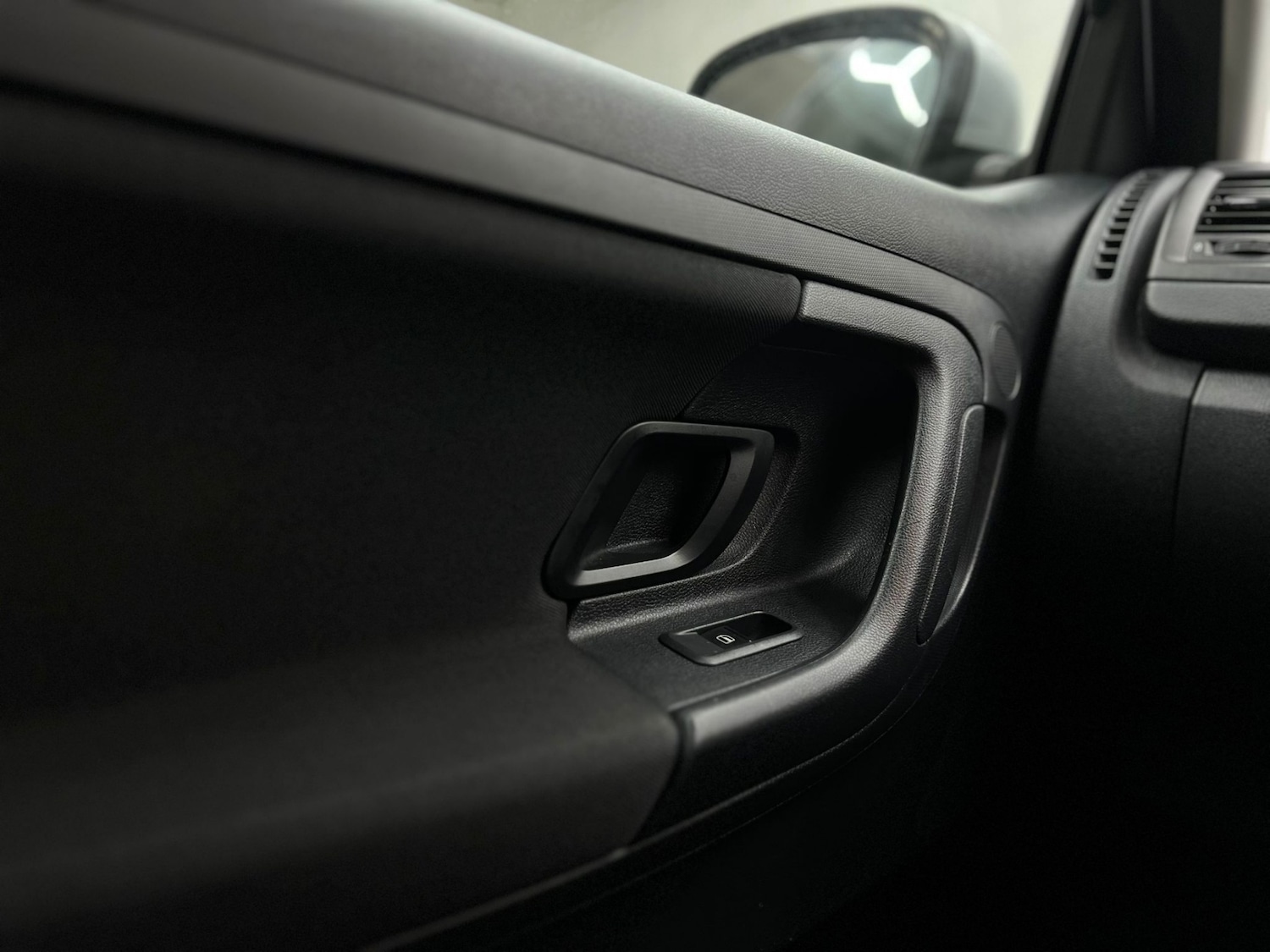 Used Skoda Fabia 2015 for sale - 77233582: Photo 49