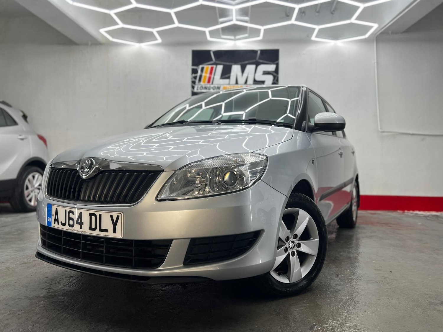 Used Skoda Fabia 2015 for sale - 77233582: Photo 6
