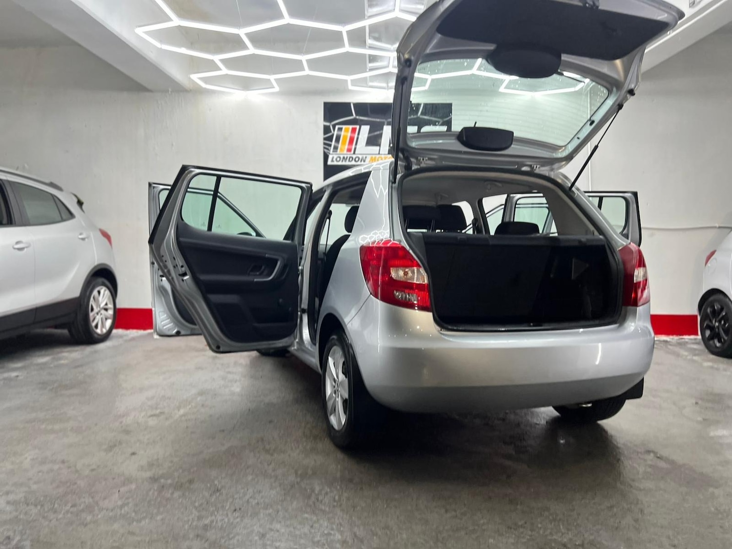 Used Skoda Fabia 2015 for sale - 77233582: Photo 65