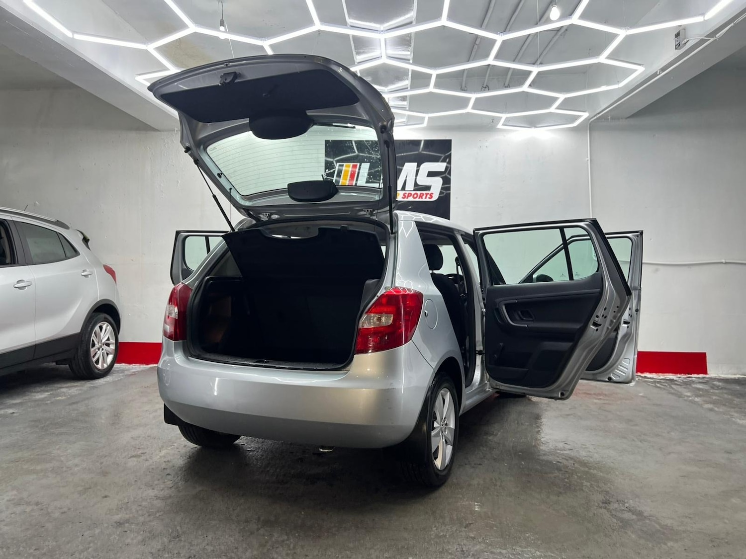 Used Skoda Fabia 2015 for sale - 77233582: Photo 79