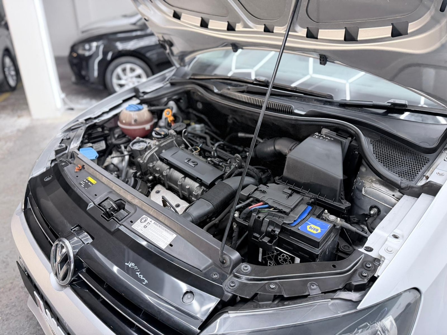 Used Volkswagen Polo 2013 for sale - 76233894: Photo 14