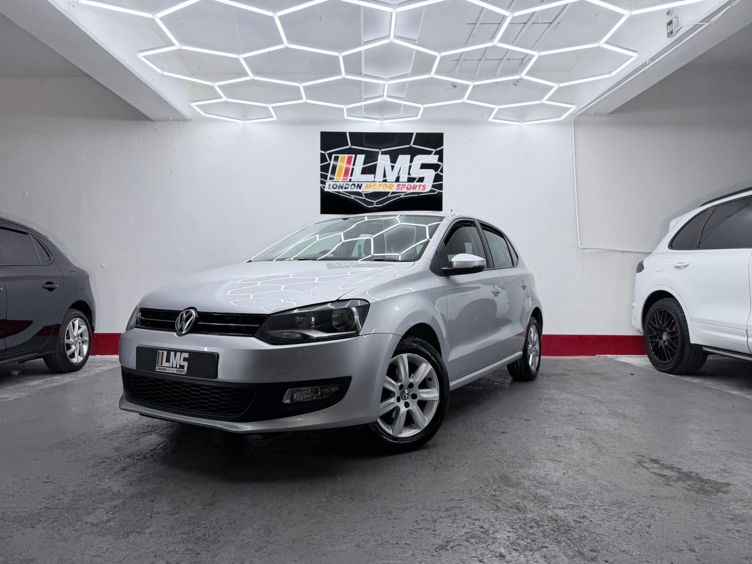 Used Volkswagen Polo 2013 for sale - 76233894: Photo 3
