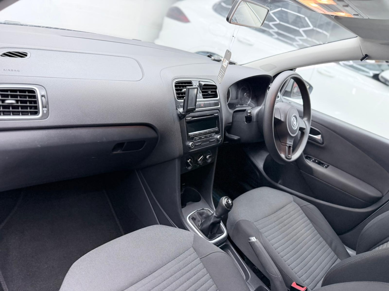 Used Volkswagen Polo 2013 for sale - 76233894: Photo 40