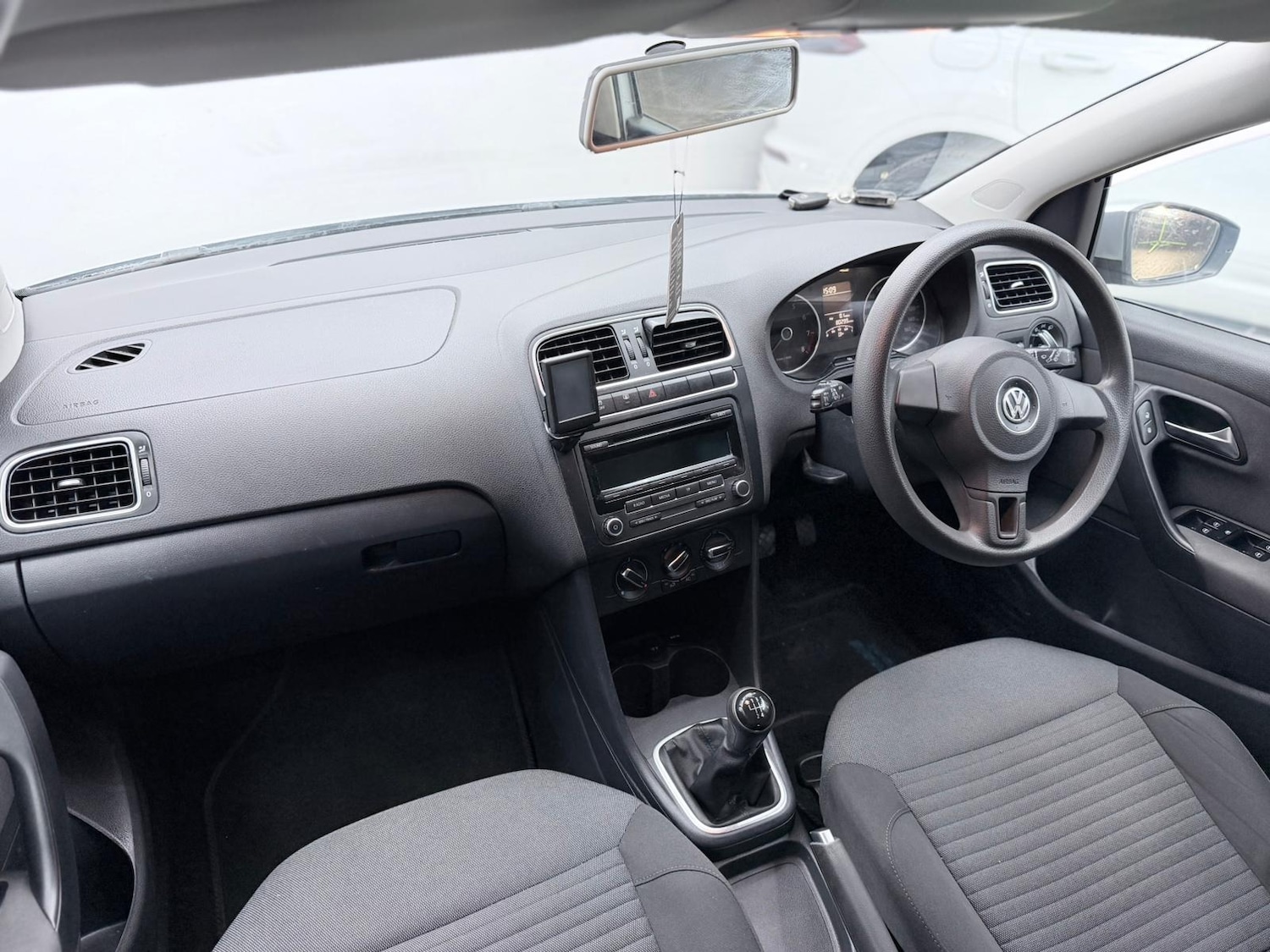 Used Volkswagen Polo 2013 for sale - 76233894: Photo 41