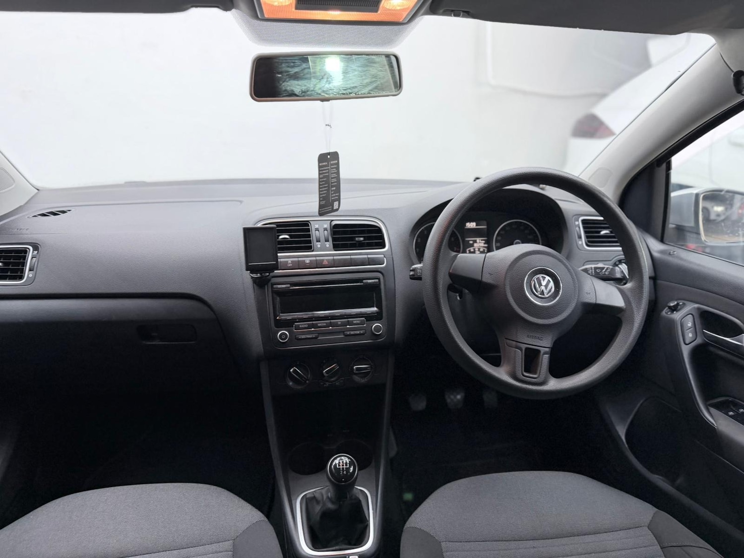 Used Volkswagen Polo 2013 for sale - 76233894: Photo 42