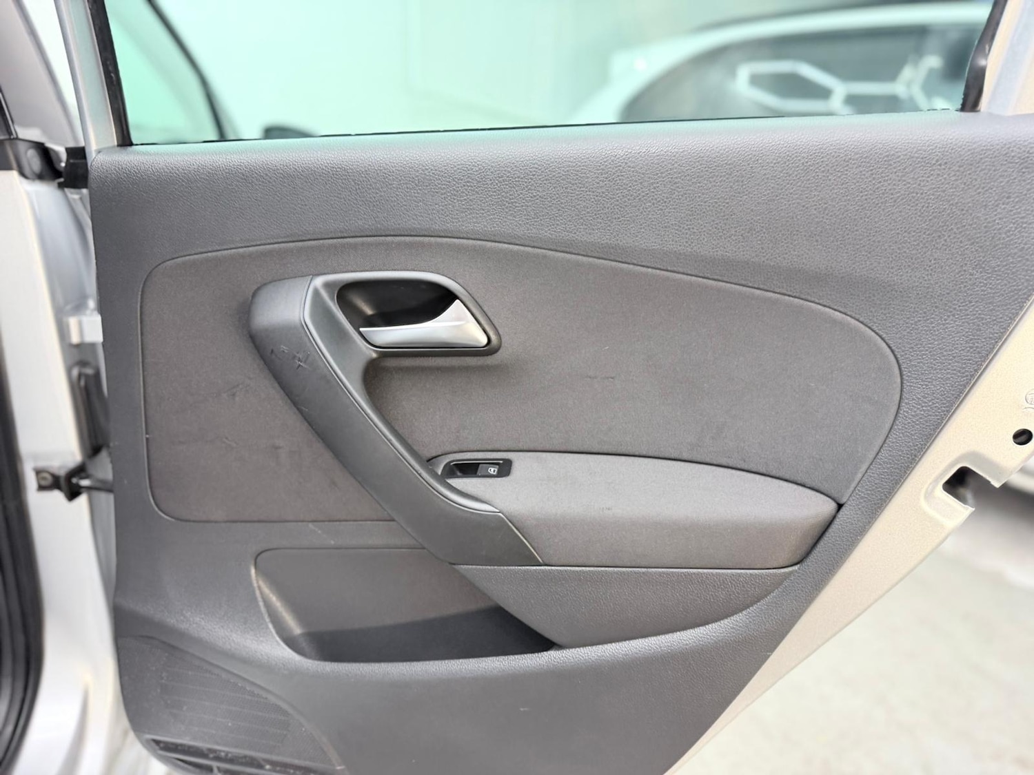 Used Volkswagen Polo 2013 for sale - 76233894: Photo 55